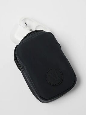 VUORI•PURSUITS POUCH•BLACK•OS